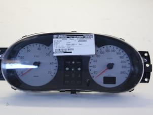 Gebruikte Tellerklok Renault Clio II (BB/CB) 1.4 Prijs € 21,00 Margeregeling aangeboden door Gebr Opdam B.V.