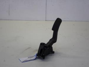 Gebruikte Gaspedaalpositie Sensor Mercedes Vito (638.1/2) 2.2 CDI 110 16V Prijs op aanvraag aangeboden door Gebr Opdam B.V.