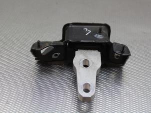 Gebruikte Motorrubber Ford B-Max (JK8) 1.6 TDCi 95 Prijs € 21,00 Margeregeling aangeboden door Gebr Opdam B.V.