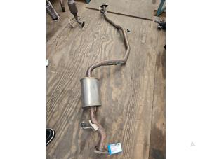 Gebruikte Uitlaat Middendemper Honda Insight (ZE2) 1.3 16V VTEC Prijs € 51,00 Margeregeling aangeboden door Gebr Opdam B.V.