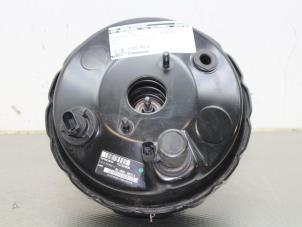 Gebruikte Rembekrachtiger Volvo V60 I (FW/GW) 1.6 T4 16V Prijs op aanvraag aangeboden door Gebr Opdam B.V.