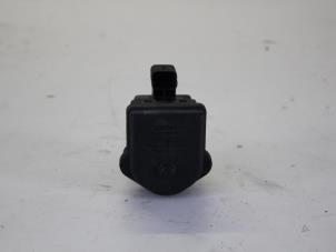 Gebruikte Koplampmotor Renault Espace (JK) 3.0 dCi V6 24V Grand Espace Prijs op aanvraag aangeboden door Gebr Opdam B.V.