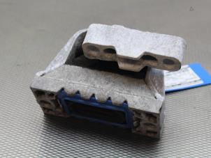 Gebruikte Motorsteun Volkswagen Golf VI (5K1) 2.0 GTI 16V Prijs € 42,00 Margeregeling aangeboden door Gebr Opdam B.V.