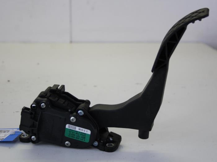 Gebruikte Gaspedaalpositie Sensor Volkswagen Fox (5Z) 1.4 16V Prijs € 21,00 Margeregeling aangeboden door Gebr Opdam B.V.