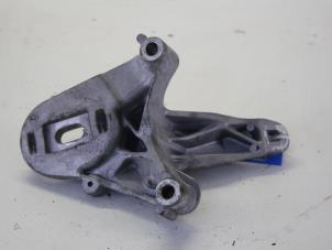 Gebruikte Motorsteun Mini Mini (R56) 1.4 16V One Prijs € 26,00 Margeregeling aangeboden door Gebr Opdam B.V.