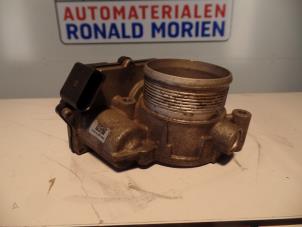 Gebruikte Gasklephuis Volkswagen Multivan T5 (7E/7HC/7HF/7HM) 2.0 BiTDI DRF Prijs € 35,00 Margeregeling aangeboden door Automaterialen Ronald Morien B.V.