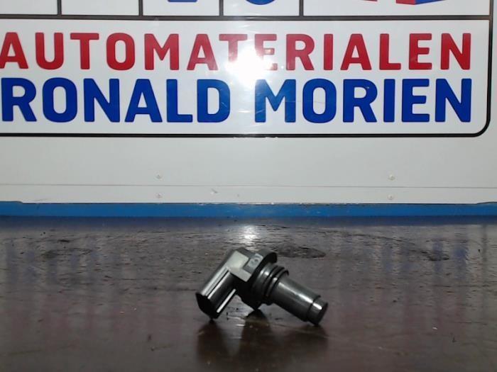 Gebruikte Nokkenas Sensor Volvo V40 (MV) 2.0 D4 16V Prijs € 20,00 Margeregeling aangeboden door Automaterialen Ronald Morien B.V.