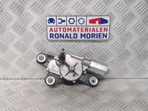 Gebruikte Ruitenwissermotor achter Ford EcoSport (JK8) Prijs € 29,00 Margeregeling aangeboden door Automaterialen Ronald Morien B.V.