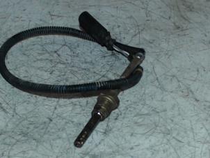 Gebruikte Uitlaat temperatuursensor Audi A4 Quattro (B8) 3.0 TDI V6 24V Prijs € 40,00 Margeregeling aangeboden door Automaterialen Ronald Morien B.V.