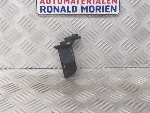 Gebruikte Luchtmassameter Citroen Jumpy (G9) 1.6 HDI Prijs € 13,70 Margeregeling aangeboden door Automaterialen Ronald Morien B.V.