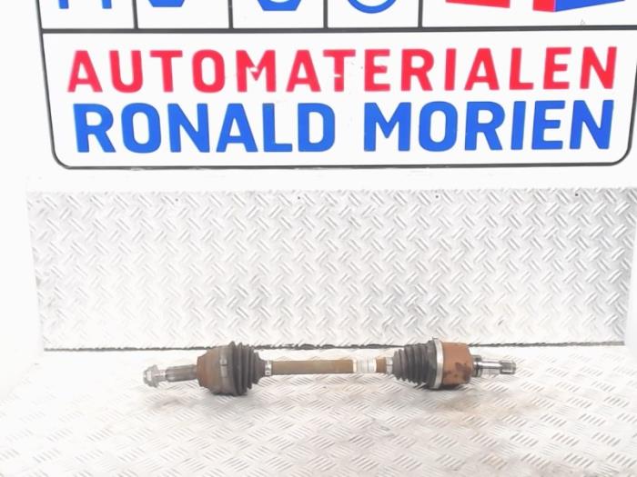 Gebruikte Steekas links-voor Ford Fiesta 6 (JA8) 1.5 TDCi Prijs € 30,00 Margeregeling aangeboden door Automaterialen Ronald Morien B.V.