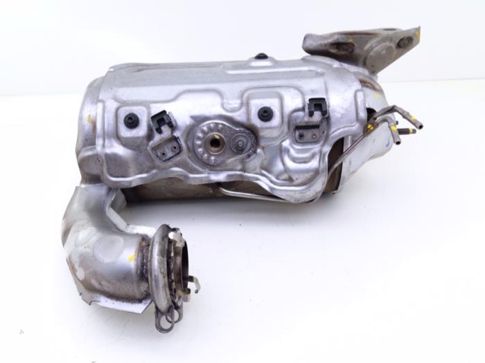 Gebruikte Roetfilter Renault Kangoo Express (FW) 1.5 dCi 75 FAP Prijs € 422,29 Inclusief btw aangeboden door Automaterialen Ronald Morien B.V.