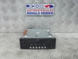 Gebruikte Radio CD Speler Citroen C4 Picasso (UD/UE/UF) 1.6 HDiF 16V 110 Prijs € 100,00 Margeregeling aangeboden door Automaterialen Ronald Morien B.V.