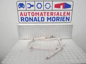 Gebruikte Hemel airbag rechts Opel Insignia Prijs € 125,00 Margeregeling aangeboden door Automaterialen Ronald Morien B.V.