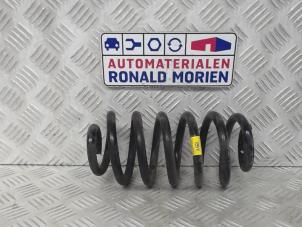 Gebruikte Schroefveer achter Opel Mokka/Mokka X 1.6 CDTI 16V 4x2 Prijs € 40,00 Margeregeling aangeboden door Automaterialen Ronald Morien B.V.