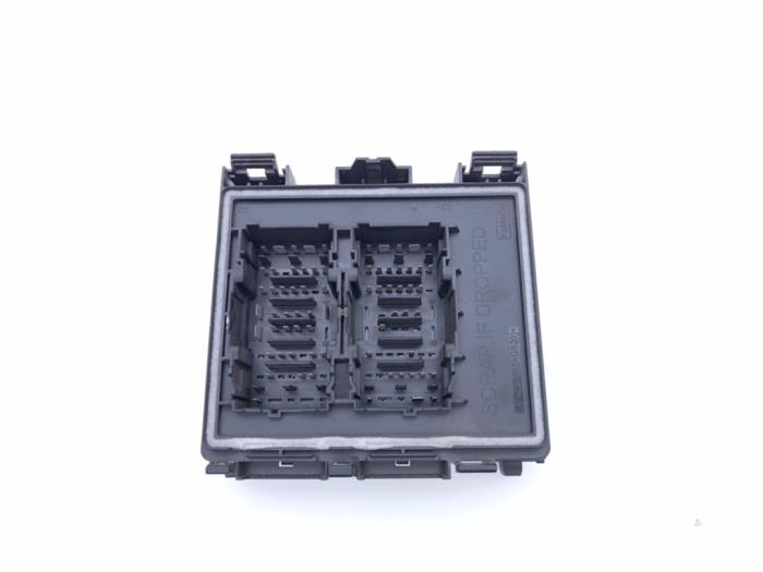 Gebruikte Central electronic module Ford Fiesta Active 1.5 TDCi 120 Prijs € 80,00 Margeregeling aangeboden door Automaterialen Ronald Morien B.V.