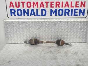 Gebruikte Homokineetas links-voor Ford Fiesta Active 1.5 TDCi 120 Prijs € 75,00 Margeregeling aangeboden door Automaterialen Ronald Morien B.V.