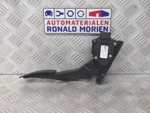 Gebruikte Sensor Gaspedaalpositie Opel Astra K 1.4 16V Prijs € 14,95 Margeregeling aangeboden door Automaterialen Ronald Morien B.V.