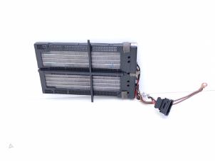 Gebruikte Kachel Verwarmingselement Audi A5 (8T3) 2.0 TDI 16V Prijs € 49,00 Margeregeling aangeboden door Automaterialen Ronald Morien B.V.