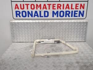 Gebruikte Airbag hemel links Opel Meriva Prijs € 75,00 Margeregeling aangeboden door Automaterialen Ronald Morien B.V.