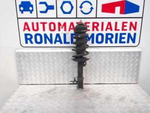 Gebruikte Mac Phersonpoot links-voor Opel Meriva 1.7 CDTI 16V Prijs € 45,00 Margeregeling aangeboden door Automaterialen Ronald Morien B.V.