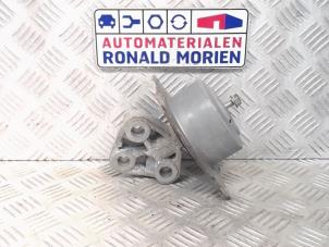 Gebruikte Motorrubber Opel Meriva 1.7 CDTI 16V Prijs € 39,00 Margeregeling aangeboden door Automaterialen Ronald Morien B.V.