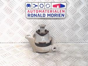 Gebruikte Motorrubber Opel Meriva 1.7 CDTI 16V Prijs € 20,00 Margeregeling aangeboden door Automaterialen Ronald Morien B.V.