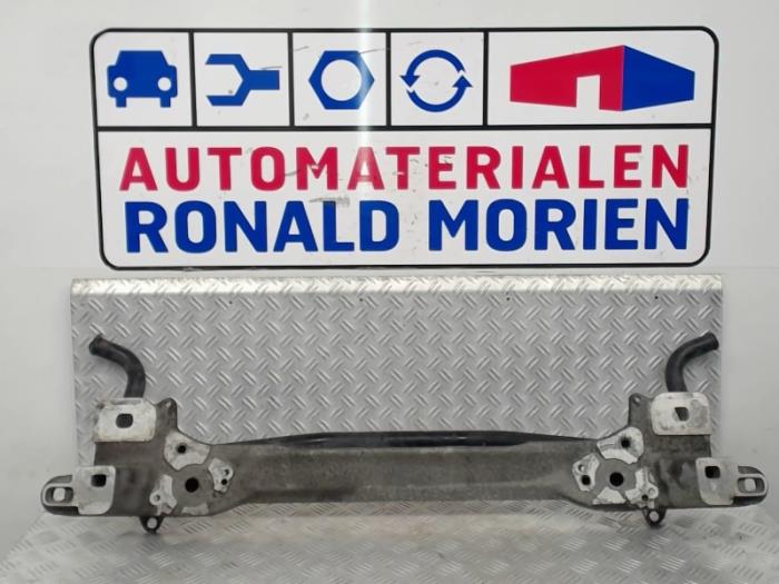 Gebruikte Motorrubber Audi A8 (D3) 4.2 TDI V8 32V Quattro Prijs € 125,00 Margeregeling aangeboden door Automaterialen Ronald Morien B.V.