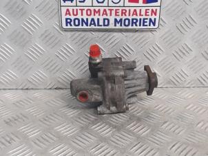 Gebruikte Stuurbekrachtiging Pomp Audi A4 (B5) 1.6 Prijs € 49,00 Margeregeling aangeboden door Automaterialen Ronald Morien B.V.