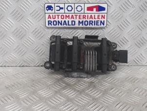 Gebruikte Bobine Audi A4 Avant Quattro (B5) 2.8 V6 30V Prijs € 65,00 Margeregeling aangeboden door Automaterialen Ronald Morien B.V.