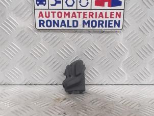 Gebruikte Schakelaar Stoelverstelling Mercedes C (W204) 2.2 C-220 CDI 16V BlueEFFICIENCY Prijs € 20,00 Margeregeling aangeboden door Automaterialen Ronald Morien B.V.