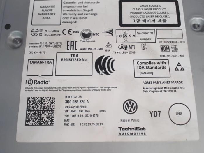Radio CD Speler van een Volkswagen Polo V (6R)  2016