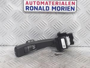 Gebruikte Schakelaar Richtingaanwijzer Volvo V40 (MV) 2.0 D4 16V Prijs € 19,00 Margeregeling aangeboden door Automaterialen Ronald Morien B.V.
