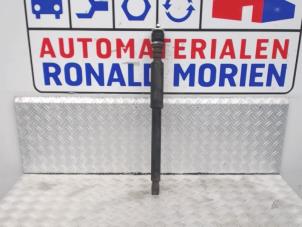 Gebruikte Schokdemper links-achter Opel Agila (B) 1.0 12V Prijs € 30,00 Margeregeling aangeboden door Automaterialen Ronald Morien B.V.