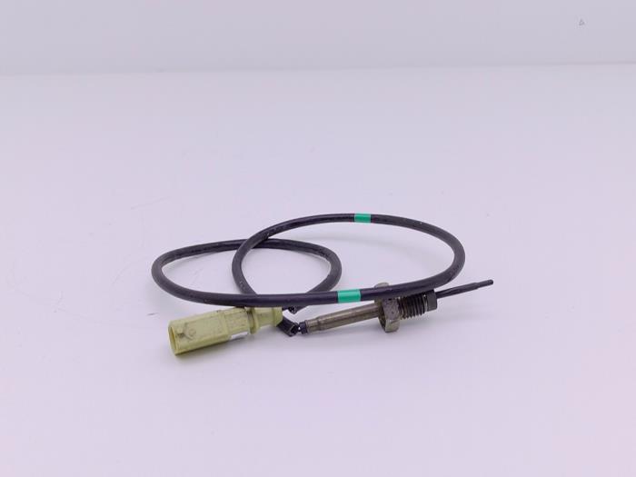 Gebruikte Uitlaat temperatuursensor Volkswagen Passat Variant (3G5) 2.0 TDI 16V 150 4Motion Prijs € 20,66 Margeregeling aangeboden door Automaterialen Ronald Morien B.V.