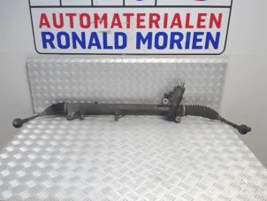 Gebruikte Stuurhuis Bekrachtigd Audi A8 (D3) 3.0 TDI V6 24V Quattro Prijs € 225,00 Margeregeling aangeboden door Automaterialen Ronald Morien B.V.