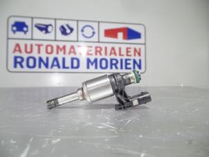 Gebruikte Injector (benzine injectie) Volkswagen Caddy Combi IV 1.4 TSI 16V Prijs € 50,00 Margeregeling aangeboden door Automaterialen Ronald Morien B.V.