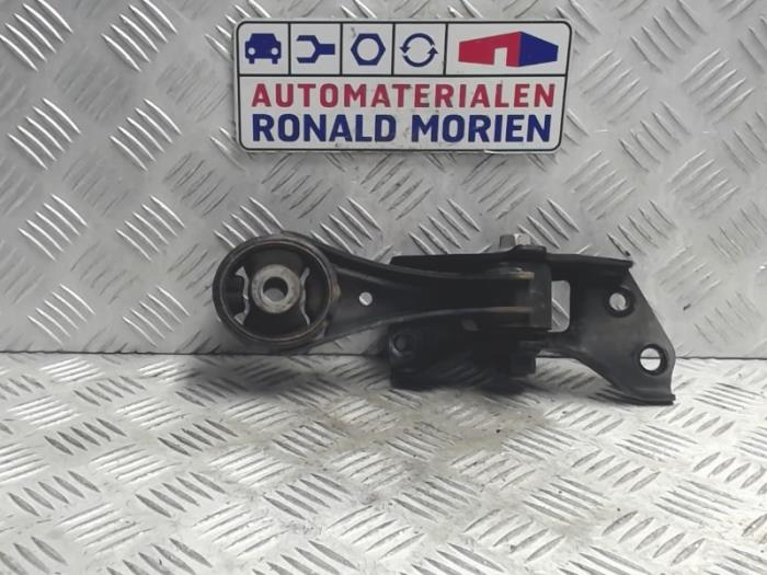 Gebruikte Motorrubber Toyota Yaris III (P13) 1.5 16V Dual VVT-iE Prijs € 25,00 Margeregeling aangeboden door Automaterialen Ronald Morien B.V.