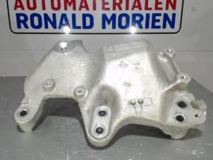 Gebruikte Motorsteun Opel Vivaro B Combi 1.6 CDTI 115 Prijs € 20,00 Margeregeling aangeboden door Automaterialen Ronald Morien B.V.