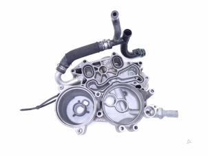 Gebruikte Oliefilterhouder Audi Q7 (4LB) 3.0 TDI V6 24V Prijs € 125,00 Margeregeling aangeboden door Automaterialen Ronald Morien B.V.