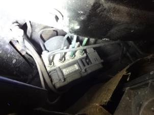 Gebruikte ABS Pomp Renault Clio II (BB/CB) 1.4 16V Prijs € 45,00 Margeregeling aangeboden door Automaterialen Ronald Morien B.V.