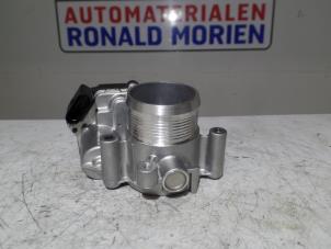 Nieuwe Gasklephuis Volkswagen Golf VI Cabrio (1K) 2.0 TDI 16V Prijs € 46,84 Inclusief btw aangeboden door Automaterialen Ronald Morien B.V.