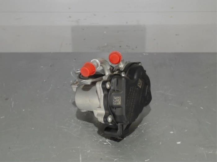 Gebruikte Gasklephuis Volkswagen Scirocco (137/13AD) 2.0 TDI 16V Prijs € 151,25 Inclusief btw aangeboden door Automaterialen Ronald Morien B.V.