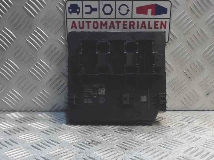 Gebruikte Bodycontrol Module Volkswagen Scirocco (137/13AD) 1.4 TSI BlueMotion Technology 125 16V Prijs € 100,00 Margeregeling aangeboden door Automaterialen Ronald Morien B.V.