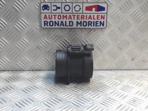 Gebruikte Luchtmassameter Mercedes A (W176) Prijs € 19,00 Margeregeling aangeboden door Automaterialen Ronald Morien B.V.