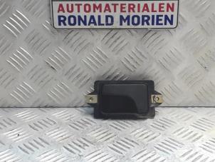Gebruikte Handgreep BMW 6 serie (E24) 628 CSi Prijs € 10,00 Margeregeling aangeboden door Automaterialen Ronald Morien B.V.