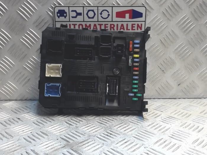 Gebruikte Computer Body Control Peugeot 407 SW (6E) 2.0 HDiF 16V Prijs € 95,00 Margeregeling aangeboden door Automaterialen Ronald Morien B.V.