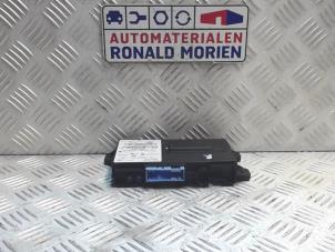 Gebruikte Module Telefoon Landrover Range Rover Evoque (LVJ/LVS) 2.2 SD4 16V Prijs € 145,00 Margeregeling aangeboden door Automaterialen Ronald Morien B.V.