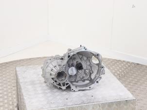 Gereviseerde Versnellingsbak Volkswagen Caddy IV 2.0 TDI 102 Prijs € 1.512,50 Inclusief btw aangeboden door Automaterialen Ronald Morien B.V.