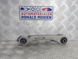 Gebruikte Draagarm rechts-achter Opel Insignia Grand Sport 1.6 CDTI 16V 136 Prijs € 35,00 Margeregeling aangeboden door Automaterialen Ronald Morien B.V.